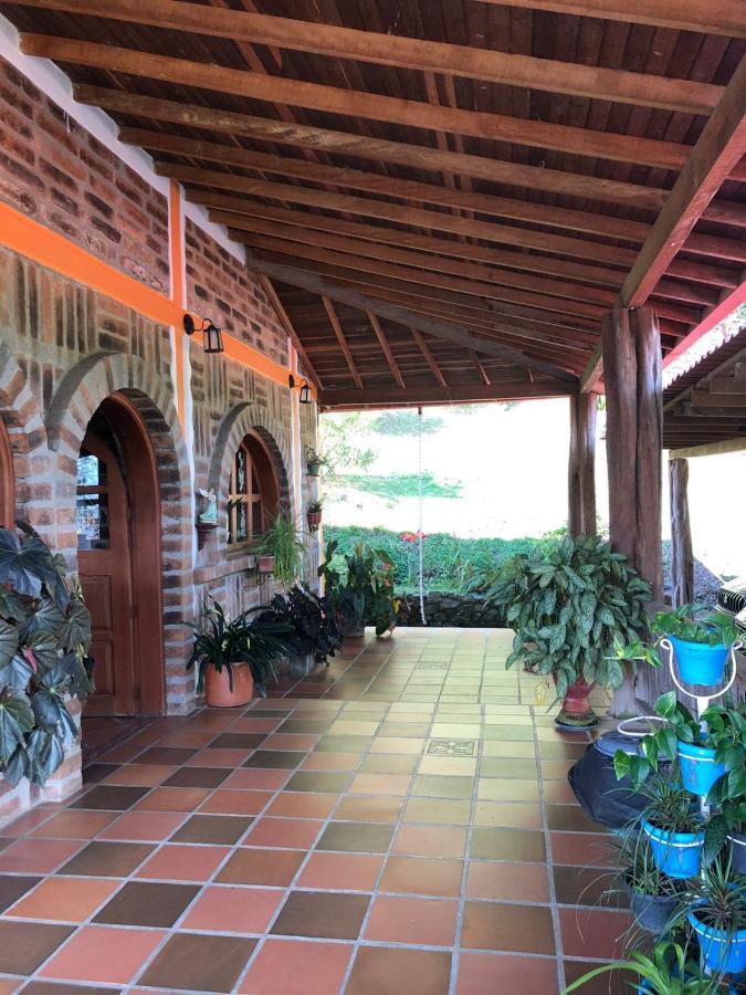 Finca Hotel Tierra Verde Giradota Exterior foto